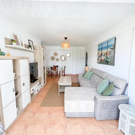 Διαμέρισμα Spacious In The Center Of Τορρεμολίνος