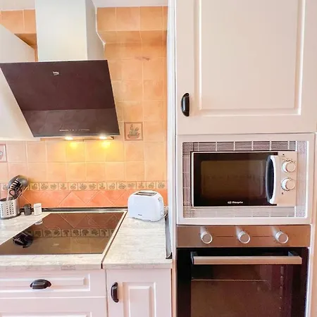 Spacious In The Center Of Appartement
